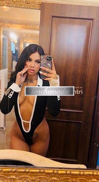 Girl Spettacolare Esibizionista  Salerno