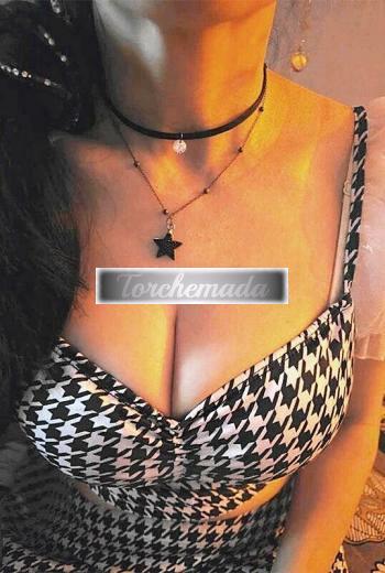 Girl Bellissima Studentessa  Como