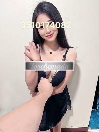 Girl Lingua di Fuoco  Lecco