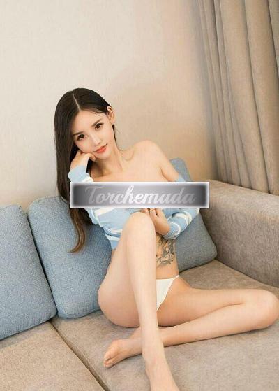 Girl Felina Bambola  Latina