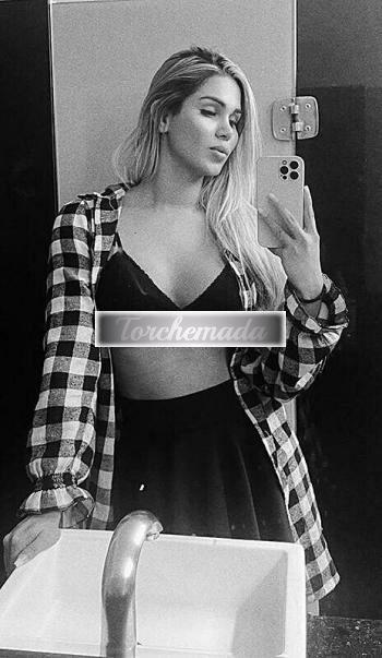 Girl Strepitosa Ragazza  Pistoia
