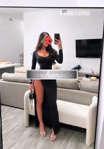 Girl Alessandra  Napoli