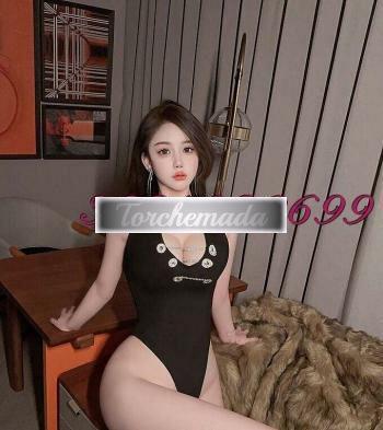 Girl Felina Sirena  Latina