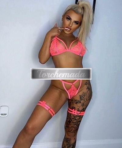 Girl Felina Girl  Pisa