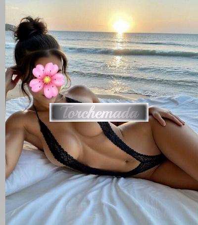 Girl Felina Femmina  Torino