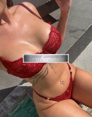 Girl Trasgressiva Maestra  Latina