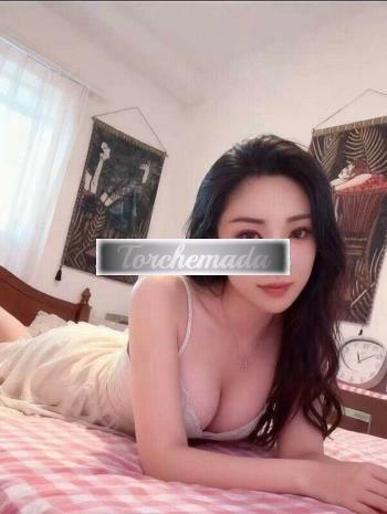 Girl Due zoccole  Lecco