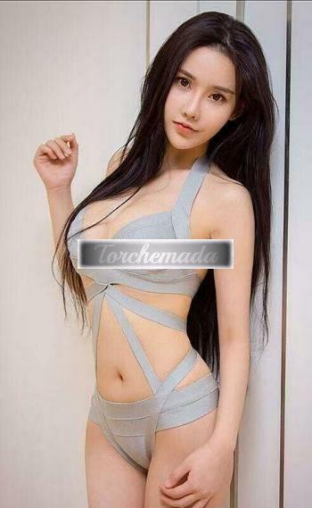 Girl Trasgressiva Sirena  Pisa