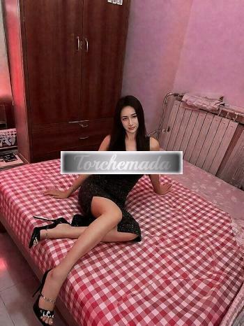 Girl Asia  Mantova