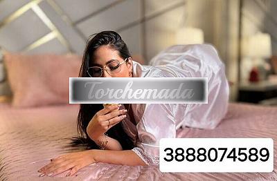 Girl Mi piace l'erotismo  Latina