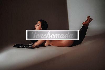 Girl Bellezza naturale e assoluta  Milano