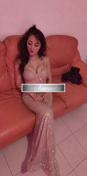 Girl Estasi a Quattro Mani  Reggio Emilia