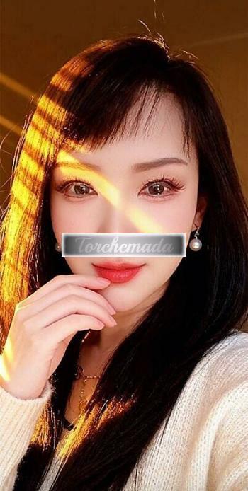 Girl Felina Girl  Lodi