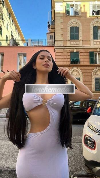 Girl Calda Coinvolgente  Genova