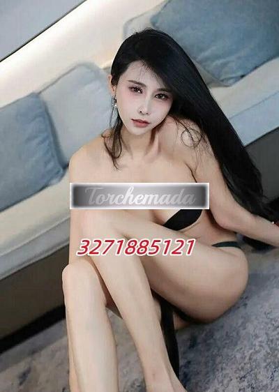 Girl Vittoria  Torino