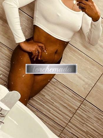 Girl Karina  Catania