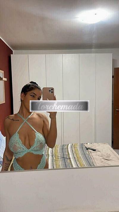 Girl Felina Amabile  Cremona