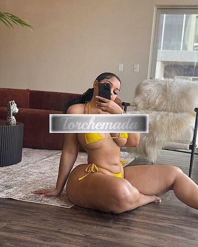 Girl Gran figa con la pelle ambrata  Udine