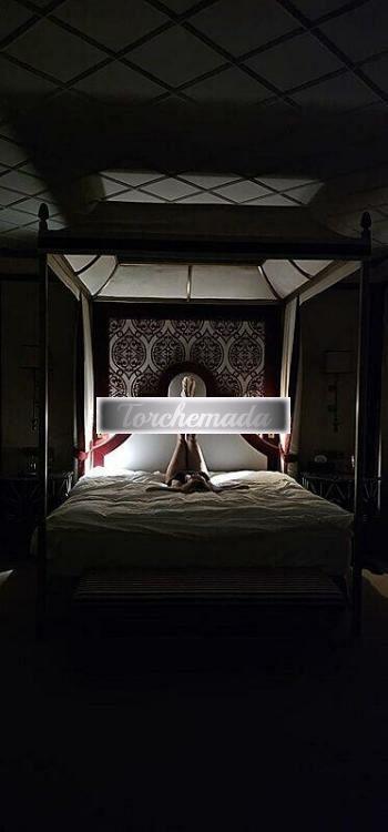 Girl Calda Esibizionista  Ancona