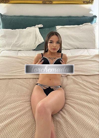 Girl Felina Femmina  Udine