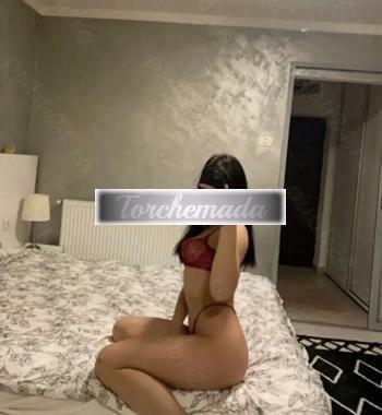 Girl Strepitosa Femmina  Napoli