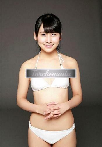 Girl Felina Coinvolgente  Como