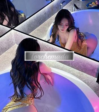 Girl Scopami bene  Latina