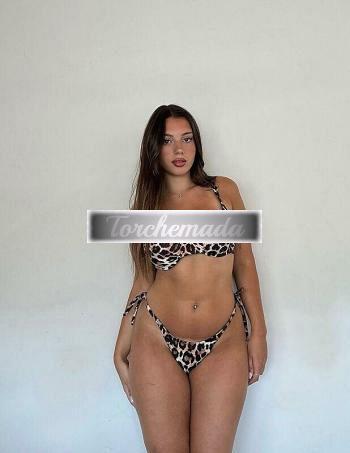 Girl Felina Modella  Pavia
