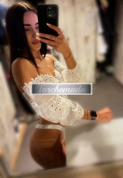 Girl Trasgressiva Modella  Teramo