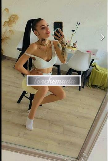 Girl Bellissima Bambola  Trento