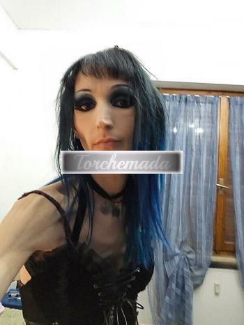 Girl Ragazza particolare...  Mantova