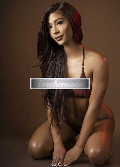 Girl Felina Ragazza  Como