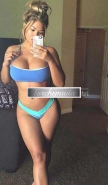 Girl Esperta nell' arte orale  Matera