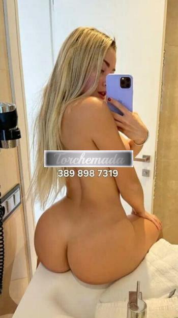 Girl Dea del Peccato  Brindisi
