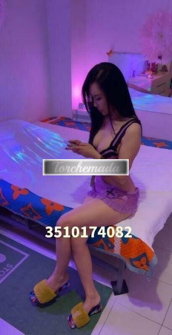 Girl Lingua di Fuoco  Lecco