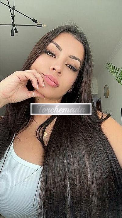 Girl Mi piace l'erotismo  Latina