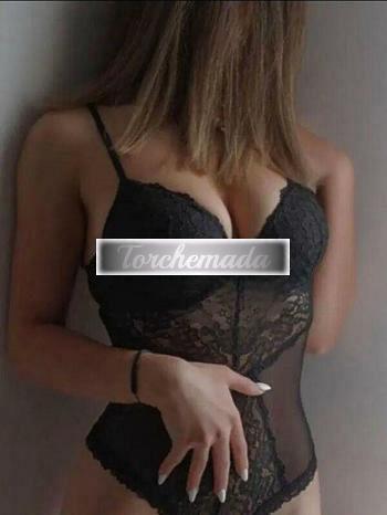 Girl Strepitosa Esibizionista  Brindisi