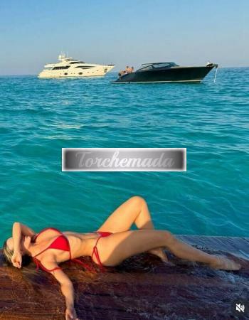 Girl Felina Attrice  Bolzano