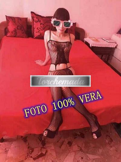 Girl Modella orientale per incontri raffinati  L'Aquila