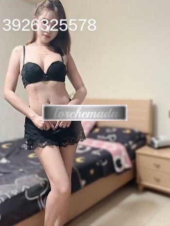 Girl Bellissima Ragazza  Pavia