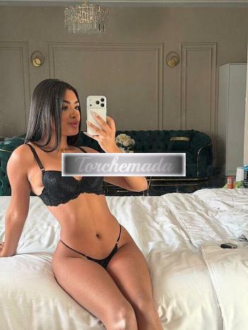 Girl Felina Maestra  Pistoia