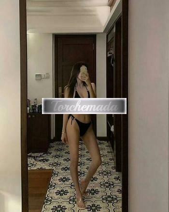 Girl Zoccolette orientali  Aosta