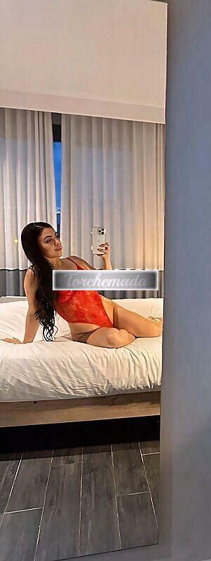 Girl Strepitosa Girl  Bari