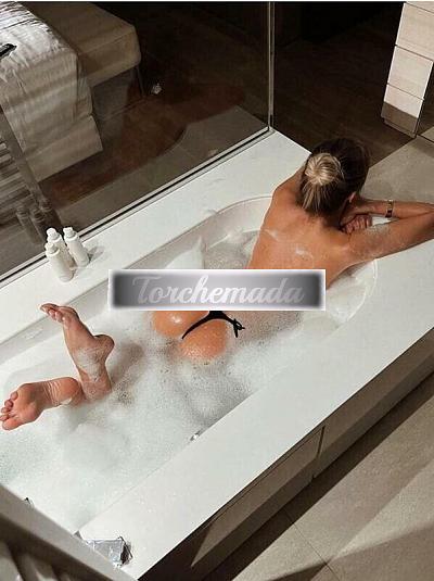 Girl Spettacolare Femmina  Catania