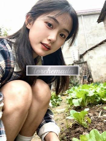 Girl Felina Ragazza  Udine