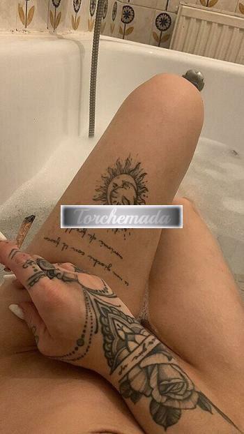 Girl Donna ben dispsota  Terni