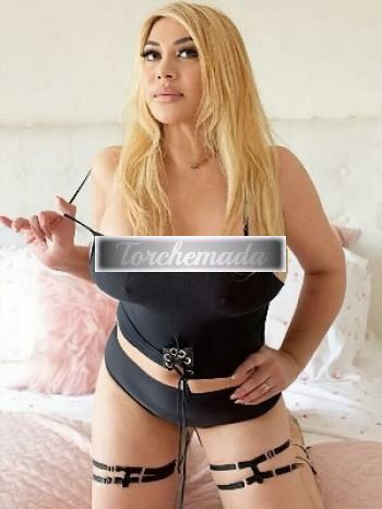 Girl Evelyn  Sassari