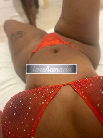 Girl Felina Coinvolgente  Udine