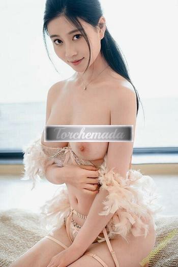Girl Bellissima Amabile  Milano