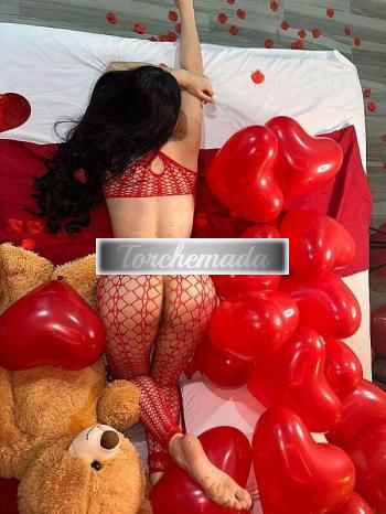 Girl Felina Studentessa  Milano